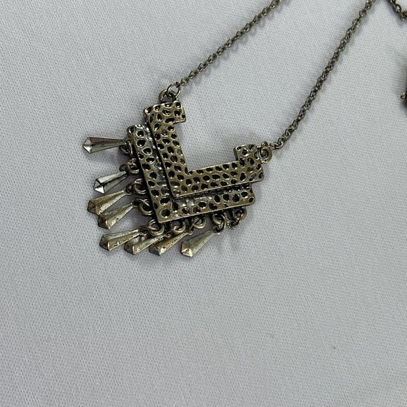 Silver Tone Necklace Textured Dangled Pendant Statement 29-31" Long - Picture 2 of 6